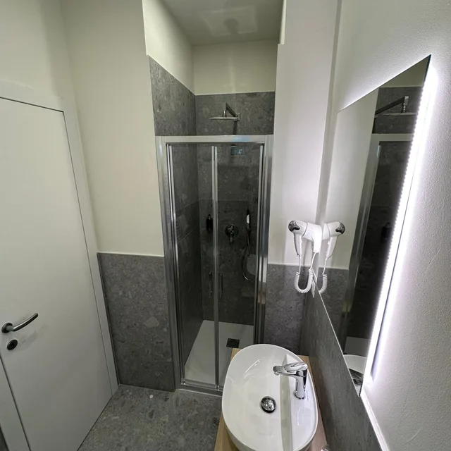 غرفة رباعية بسرير بطابقين وسرير كوين بإطلالة على البحر، St Gregory Park 4/4