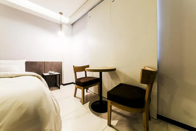 غرفة قياسية بسرير كينج، Incheon Hotel Cacao 7/10