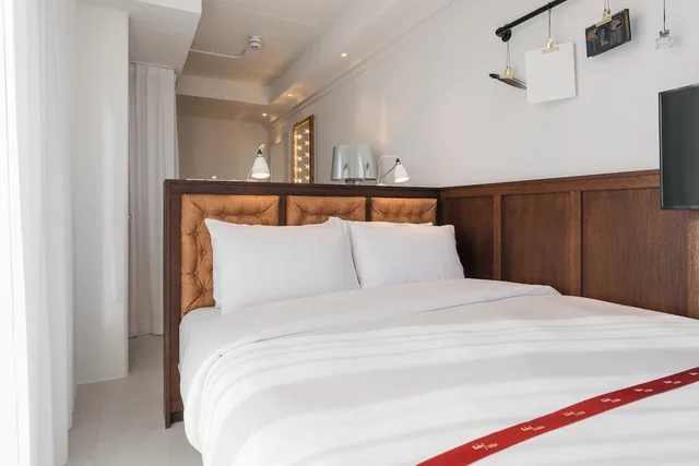 Ruby, Queen Bed، Ruby Stella Hotel London 1/3