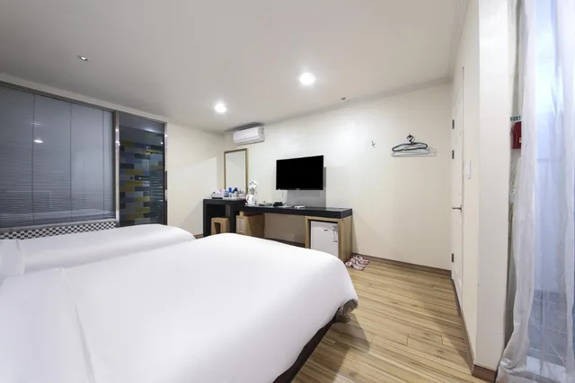 غرفة ديلوكس بسريرين منفصلين، Central Hotel 2/10