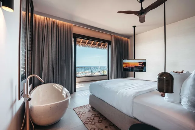 بنتهاوس فاخر بسرير كينج وسرير فردي بإطلالة على البحر بغرفتي نوم، The Kontiki Curacao Beach Resort 3/5