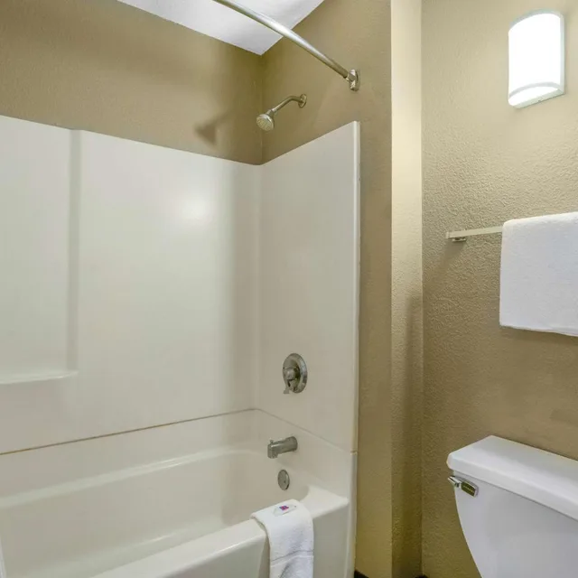 غرفة ديلوكس رباعية، Motel6 Merced, CA - North 10/10