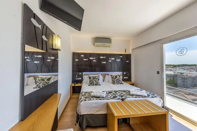 غرفة قياسية بسريرين منفصلين، THB Gran Bahia 4/7