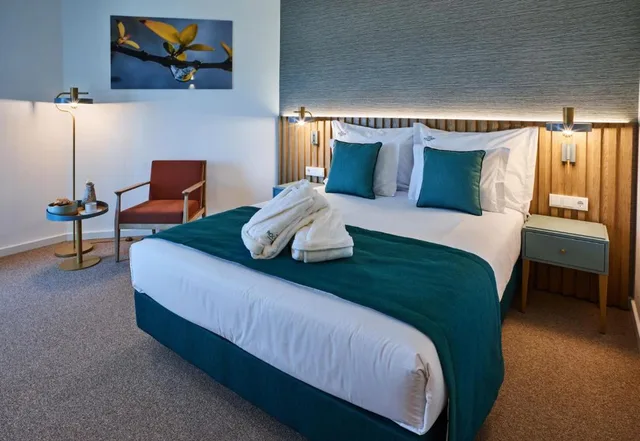 غرفة ديلوكس بسرير مزدوج بشرفة، Rochavau Hotel 1/1