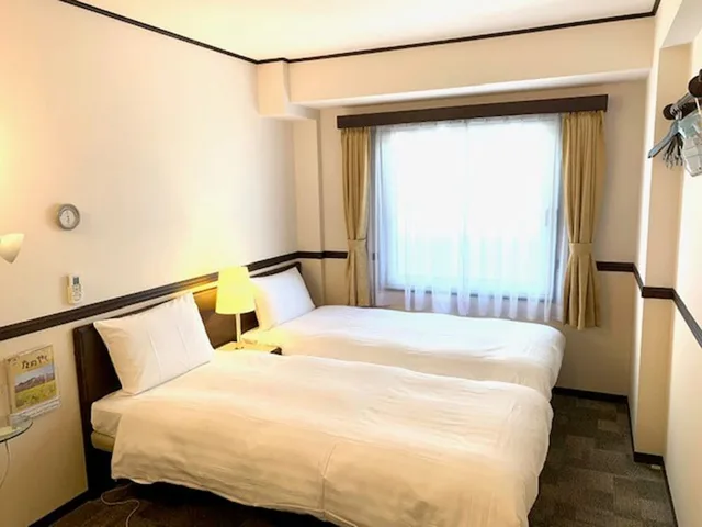 غرفة اقتصادية بسريرين منفصلين للمدخنين، Toyoko Inn Osaka Abeno Tennoji 1/7