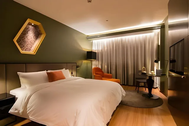 Room, Queen Bed, with View, Yitel Premium Shanghai - Xuhui 1/1