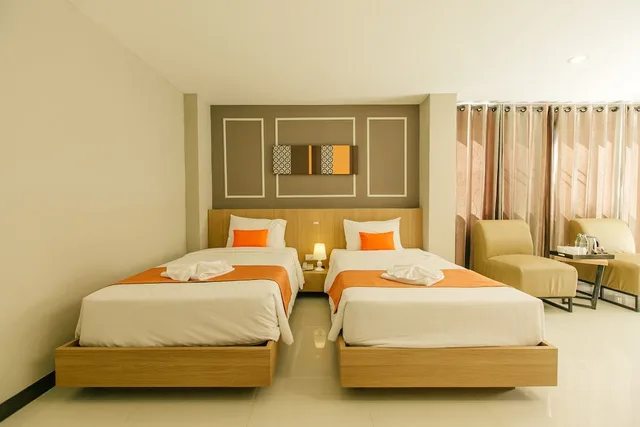 غرفة ديلوكس بسريرين منفصلين، De Hug Hotel & Residence 1/3