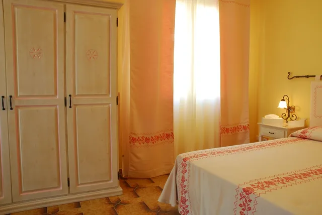 Comfort, Quadruple, King Bed, 2 Murphy Beds، Le Nereidi Hotel Residence & Conference 2/3