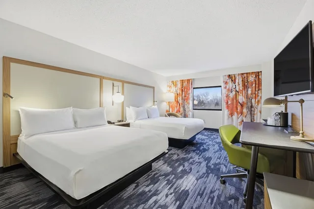 غرفة بسريرين كوين لذوي الإعاقة، Fairfield by Marriott Inn and Suites Mount Pleasant, WI 1/3