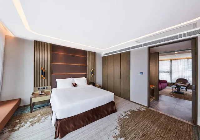 Harbor, Suite، Oasis Aurum 181 Hotel 2/5