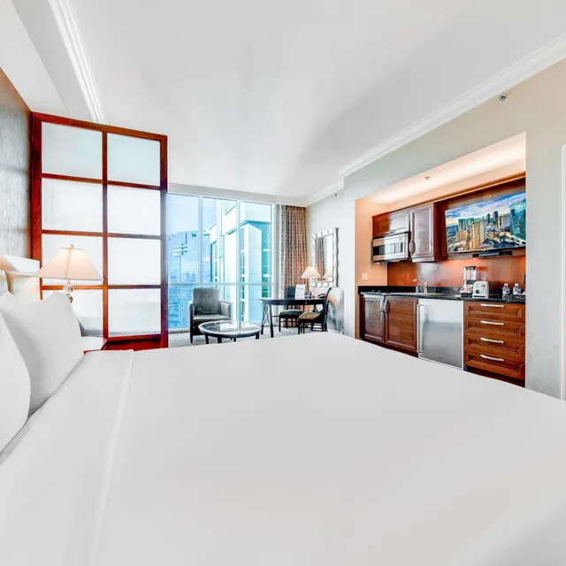 استوديو بشرفة، Jet Luxury Resorts @ The Signature Condo Hotel 4/10
