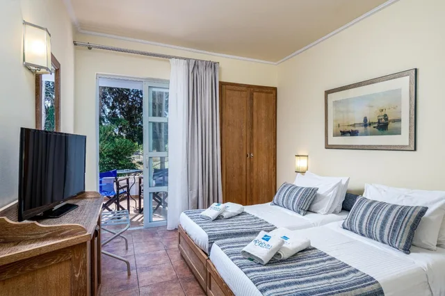استوديو، Aegean Houses 2/10