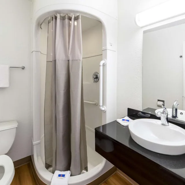 غرفة ديلوكس رباعية، Motel6 Klamath Falls, OR 7/10