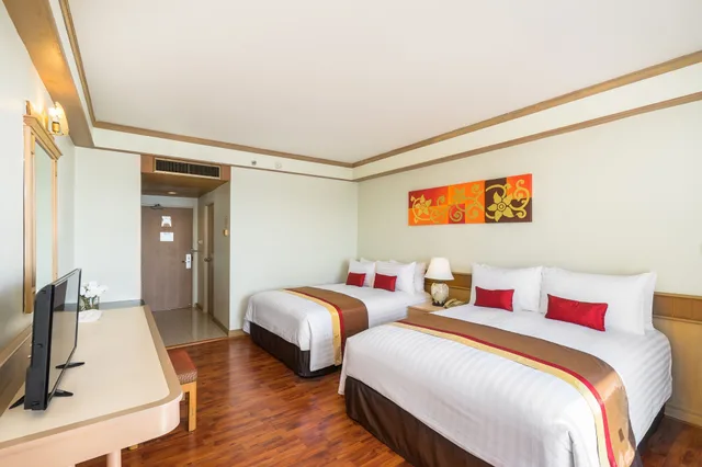غرفة سوبيريور عائلية بسريرين كوين، COSY BEACH HOTEL 5/10