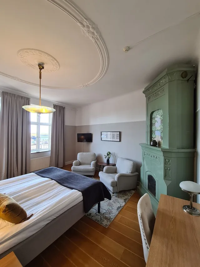 Superior, Double Bed, Ocean View, Hamnhotellet Kronan 2/3