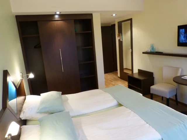 غرفة بسرير مزدوج، Hotel Evering 3/5