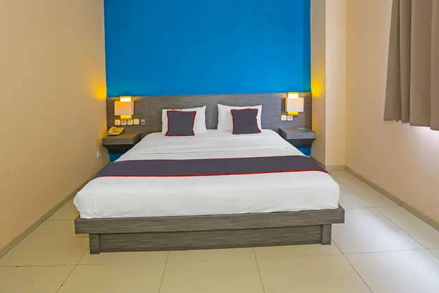 Indonesia, Standard, Double Bed، Super OYO Townhouse OAK Hotel Fiducia Pondok Gede 1/2