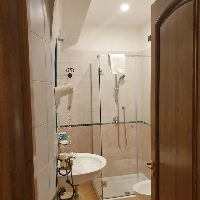 غرفة قياسية بسرير مزدوج، RESIDENCE L INCANTO 4/4