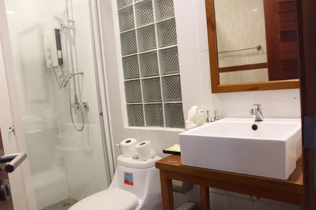 غرفة ديلوكس بسرير مزدوج أو سريرين منفصلين بإطلالة على الحديقة بشرفة، D.I Residence Boutique Hotel 4/4