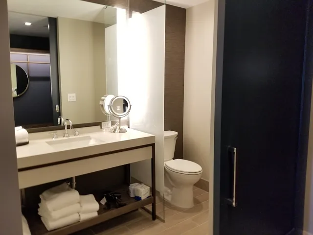 غرفة بسرير كينج لذوي الإعاقة، Hyatt Regency Frisco Dallas 4/5