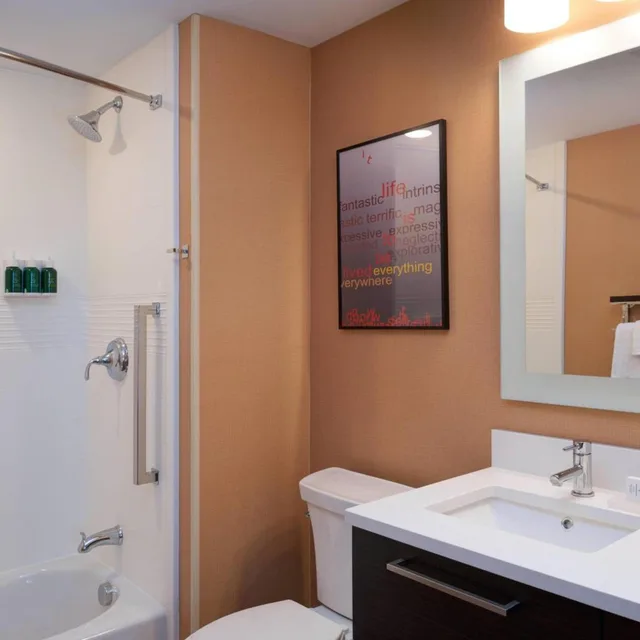 استوديو بسريرين كوين لذوي الإعاقة، Towneplace Suites By Marriott Grand Rapids Airport 3/7