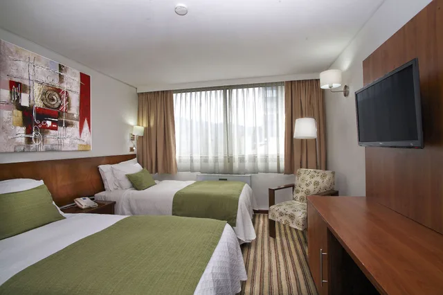Standard, Twin Beds, Panamericana Hotel Providencia 2/4