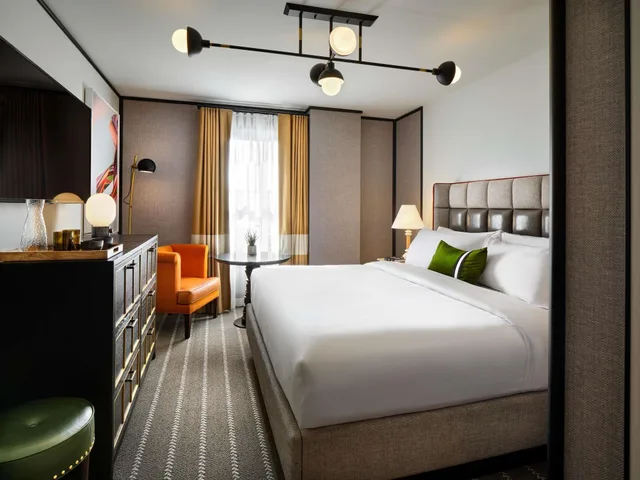 غرفة ديلوكس لذوي الإعاقة، 21c Museum Hotel St Louis 1/2