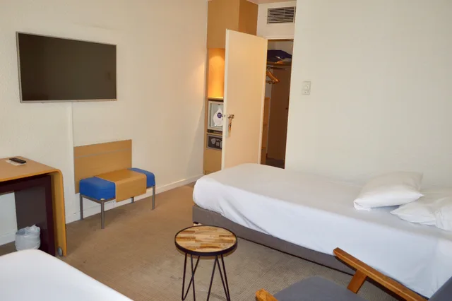 غرفة قياسية بسريرين منفصلين، Novotel Beaumanoir 8/10