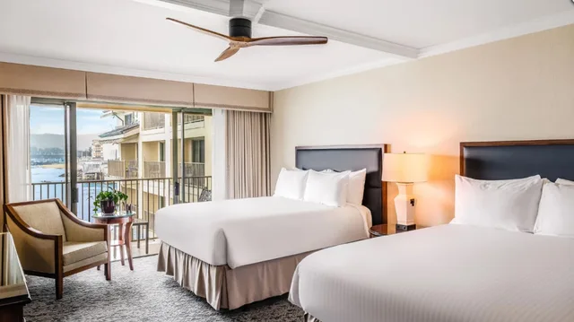 غرفة بسرير مزدوج، Monterey Plaza Hotel & Spa 3/4