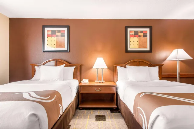 غرفة بسريرين مزدوجين، Quality Inn & Suites North Myrtle Beach 3/10