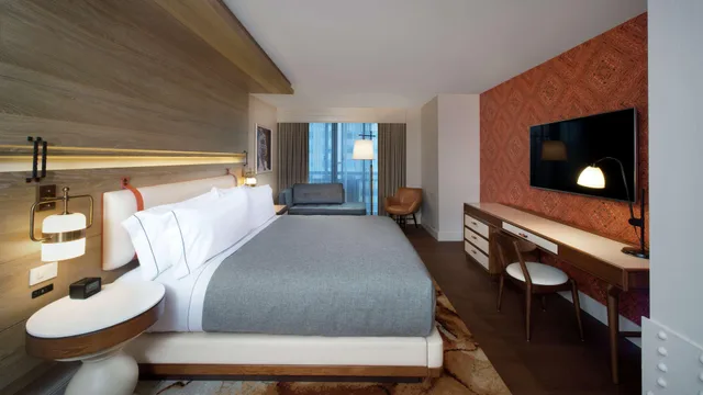 غرفة بريميوم بسرير مزدوج لذوي الإعاقة، Canopy By Hilton Washington Dc Embassy Row 2/6