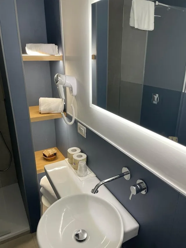غرفة اقتصادية بسرير مزدوج أو سريرين منفصلين، Hotel Puntaquattroventi 5/5