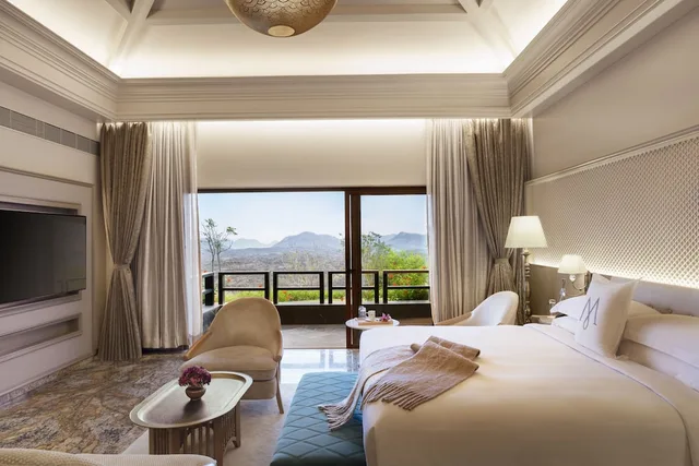 جناح بسريرين كوين، Mementos By ITC Hotels, Ekaaya Udaipur 1/3