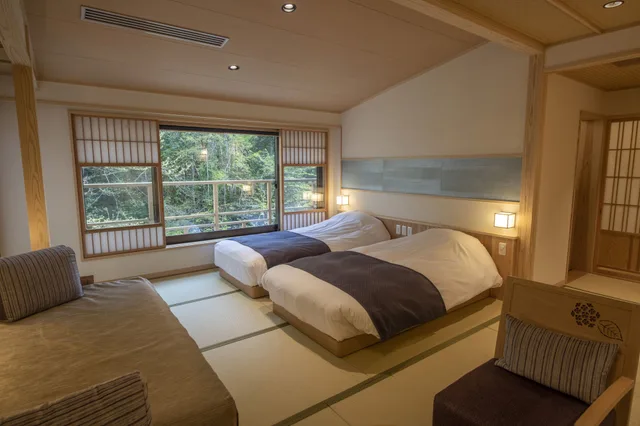 Luxury, Triple, Twin Beds, River View, Sofa, Adult Only، Yukairo Kikuya 3/5