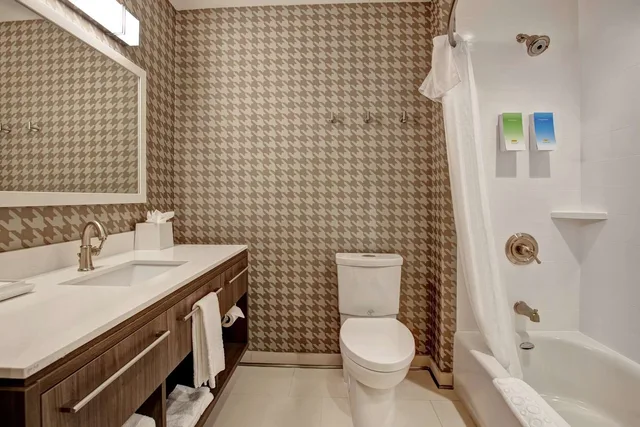 جناح استوديو بسرير كينج لذوي الإعاقة، Home2 Suites By Hilton Charlotte Uptown Nc 3/4