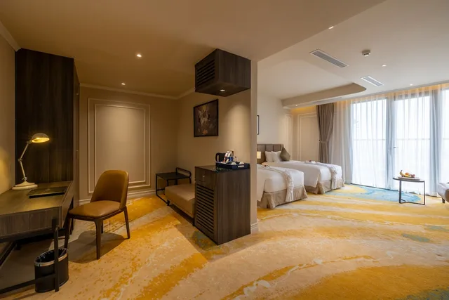 غرفة بريميير بسريرين منفصلين، La Vela Hue Hotel 4/7