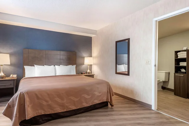 جناح لذوي الإعاقة، Quality Suites Quebec 3/4