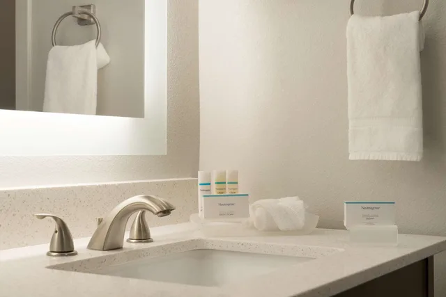 Studio, Suite, King Bed, Accessible, Homewood Suites By Hilton Southaven 5/5