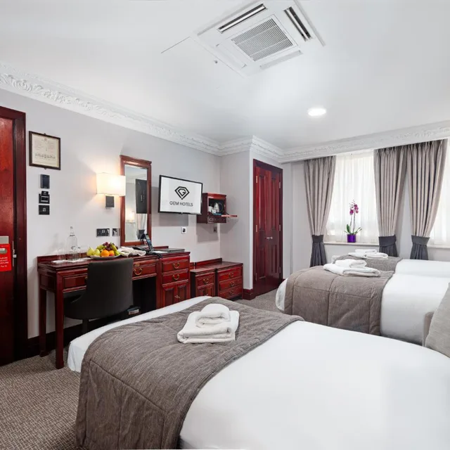 غرفة كومفورت ثلاثية، Gem Fitzrovia Hotel 1/10