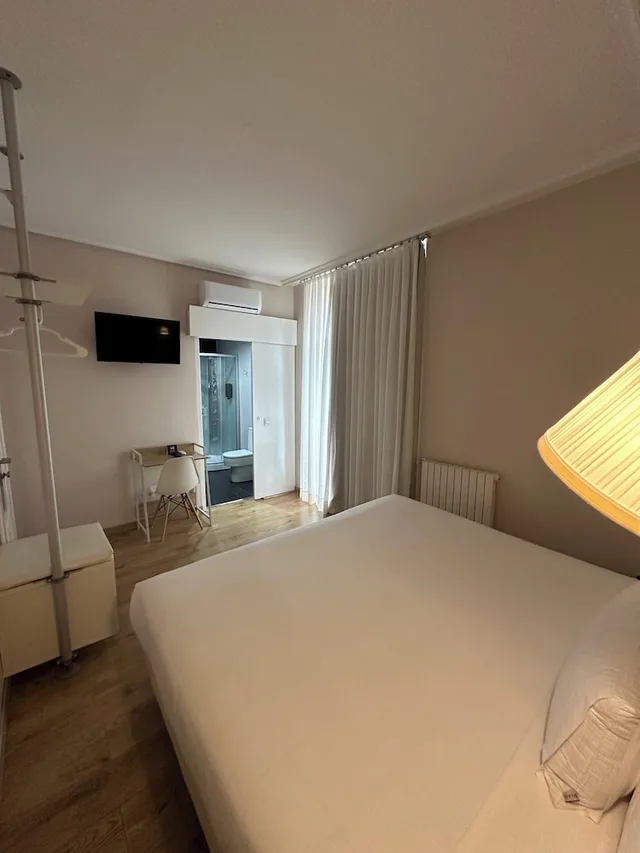 غرفة قياسية بسرير مزدوج، Hotel Pilar Plaza Zaragoza 10/10