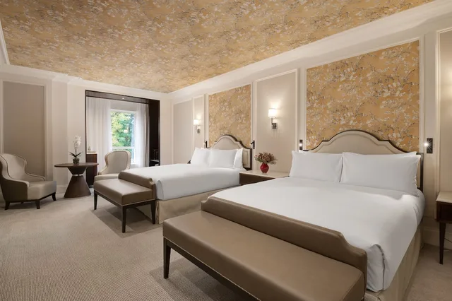 Fairmont, 2 Double Beds، Fairmont Windsor Park 4/10