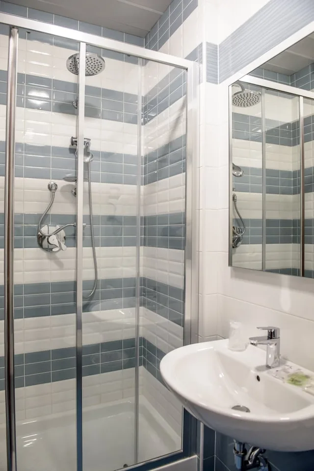 Room, Single, Hotel Emmaus 12/13