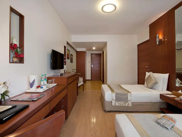 غرفة ديلوكس بسريرين منفصلين، Grand Residency Service Apartment 1/5