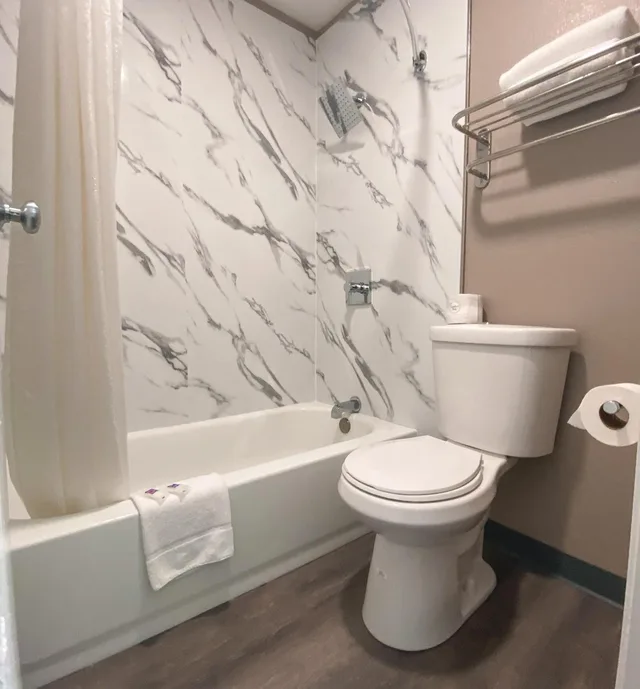 غرفة بسرير كوين، Motel6 Sacramento, CA - North 9/10