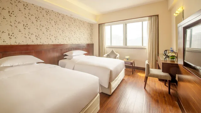 Room, Twin Beds, Smoking, Holiday Inn Express XIAMEN LUSHAN 1/3