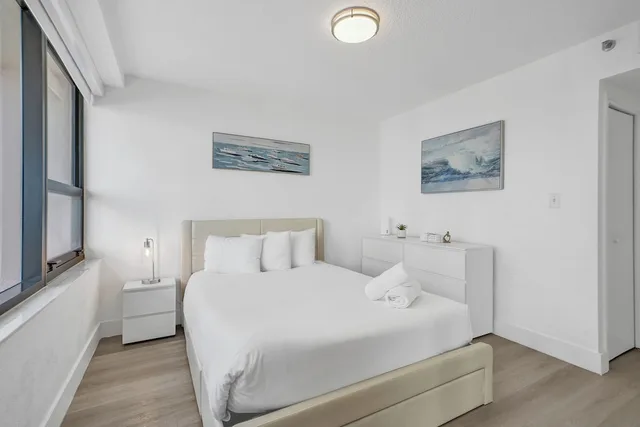 شقة سكنية بسرير بطابقين وسريرين كوين بإطلالة على البحر، The Alexander All Suite Oceanfront Resort 2/5