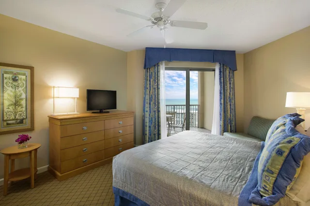 شقة سكنية بسرير مزدوج بإطلالة على البحر بـ3 غرف نوم، Royale Palms Condominiums 3/10