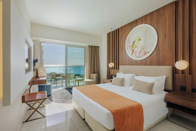 جناح بسرير مزدوج بإطلالة على البحر بغرفة نوم واحدة، Nissiblu Beach Resort 1/6