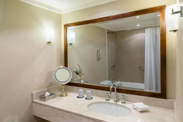 غرفة كلوب بسرير كينج، Sheraton Buenos Aires Hotel And Convention Center 7/7