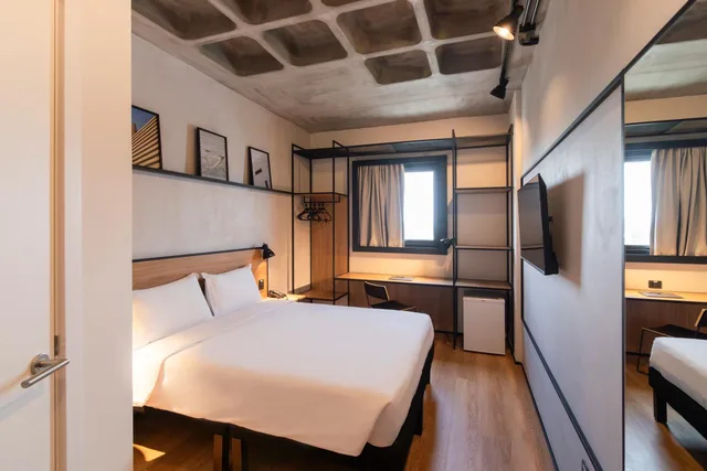 غرفة قياسية بسرير كوين، ibis Tubarao 2/9